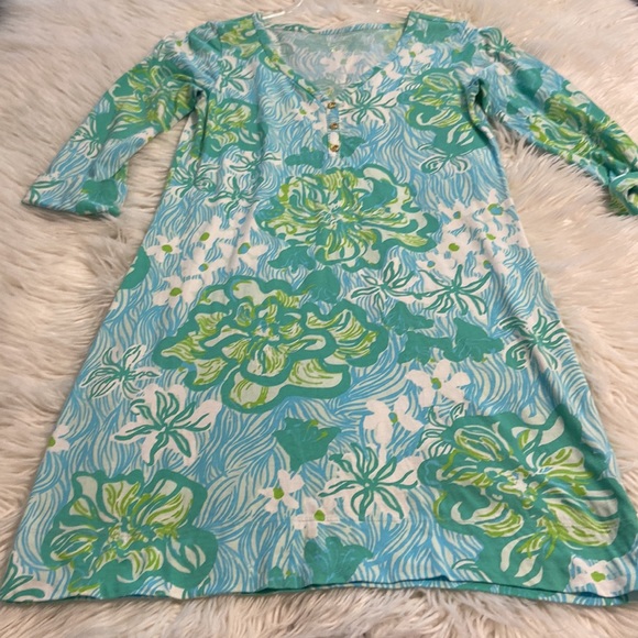 Lilly Pulitzer Dress size M excellent condition length 34” bust 34” - Picture 9 of 16